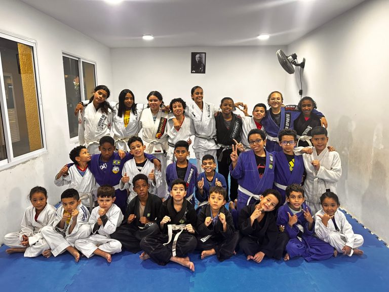 apoie o projeto pedra 90